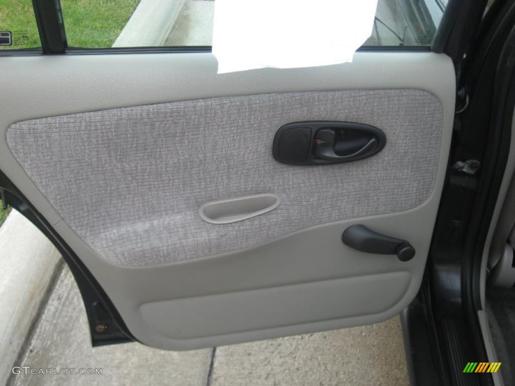 2002 S Series SL2 Sedan - Black Silver / Gray photo #8