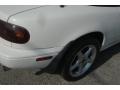 Chaste White - MX-5 Miata Roadster Photo No. 5