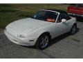 Chaste White - MX-5 Miata Roadster Photo No. 23