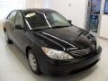 Black - Camry LE Photo No. 5