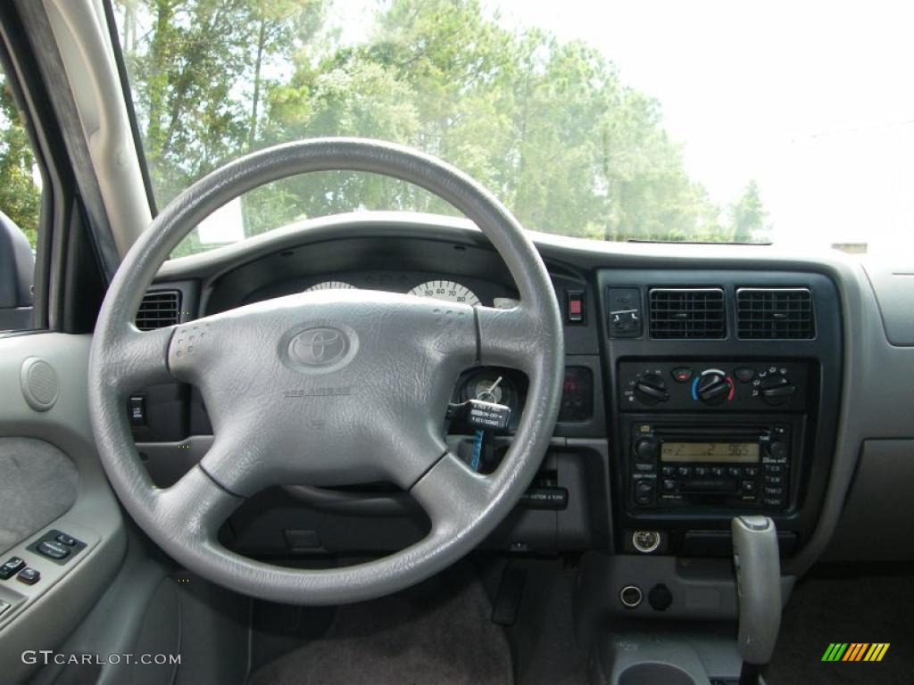 2004 Tacoma V6 PreRunner Double Cab - Lunar Mist Metallic / Charcoal photo #18