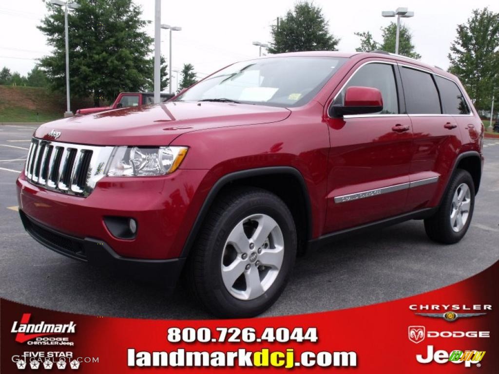 2011 Grand Cherokee Laredo X Package - Inferno Red Crystal Pearl / Dark Graystone/Medium Graystone photo #1