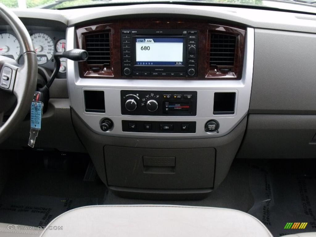 2008 Ram 1500 Laramie Quad Cab - Light Khaki Metallic / Medium Slate Gray photo #24