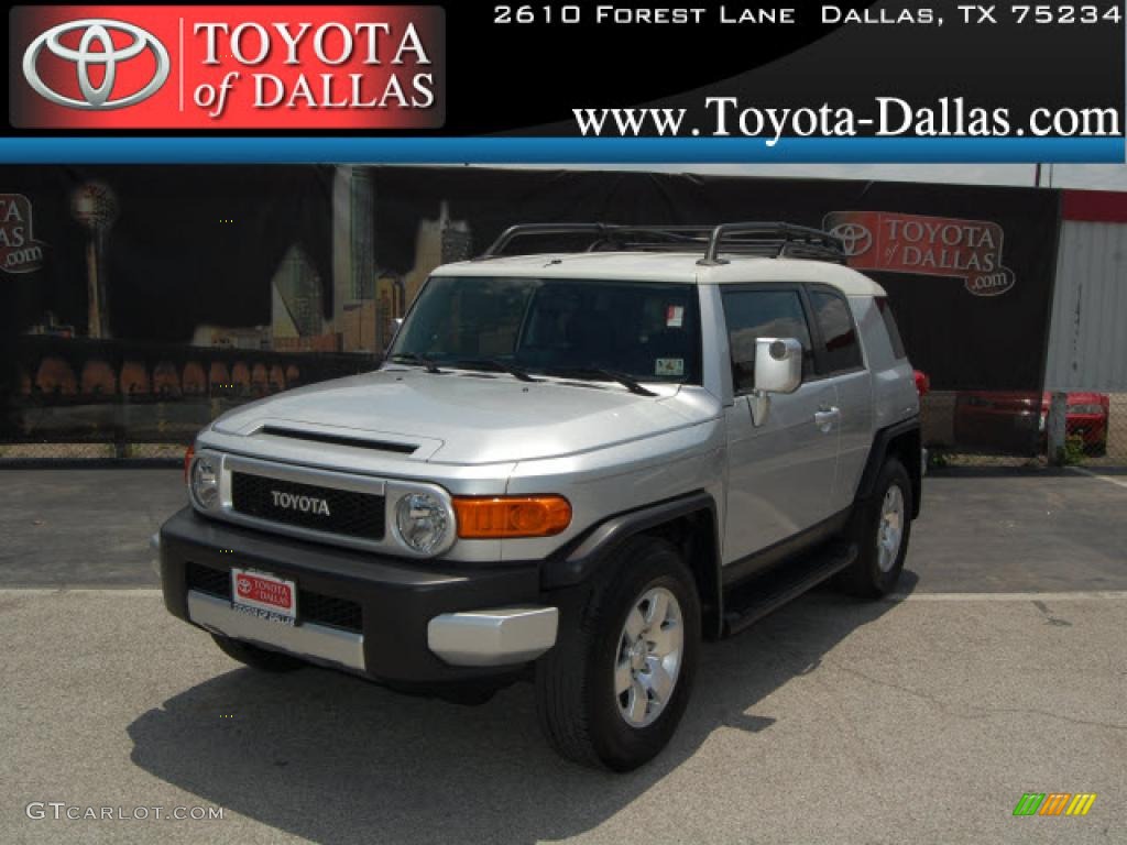 Titanium Metallic Toyota FJ Cruiser