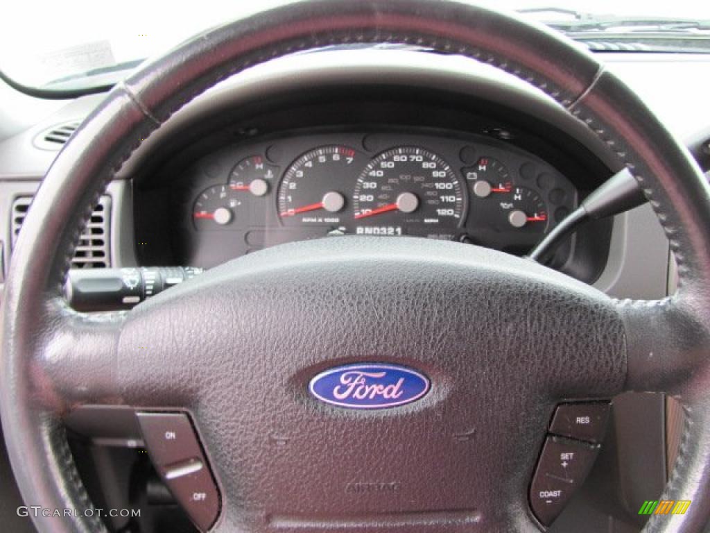 2004 Explorer XLT 4x4 - Black / Midnight Grey photo #14