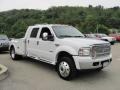 2007 Oxford White Ford F550 Super Duty Lariat Crew Cab 4x4 Chassis Fifth Wheel  photo #4