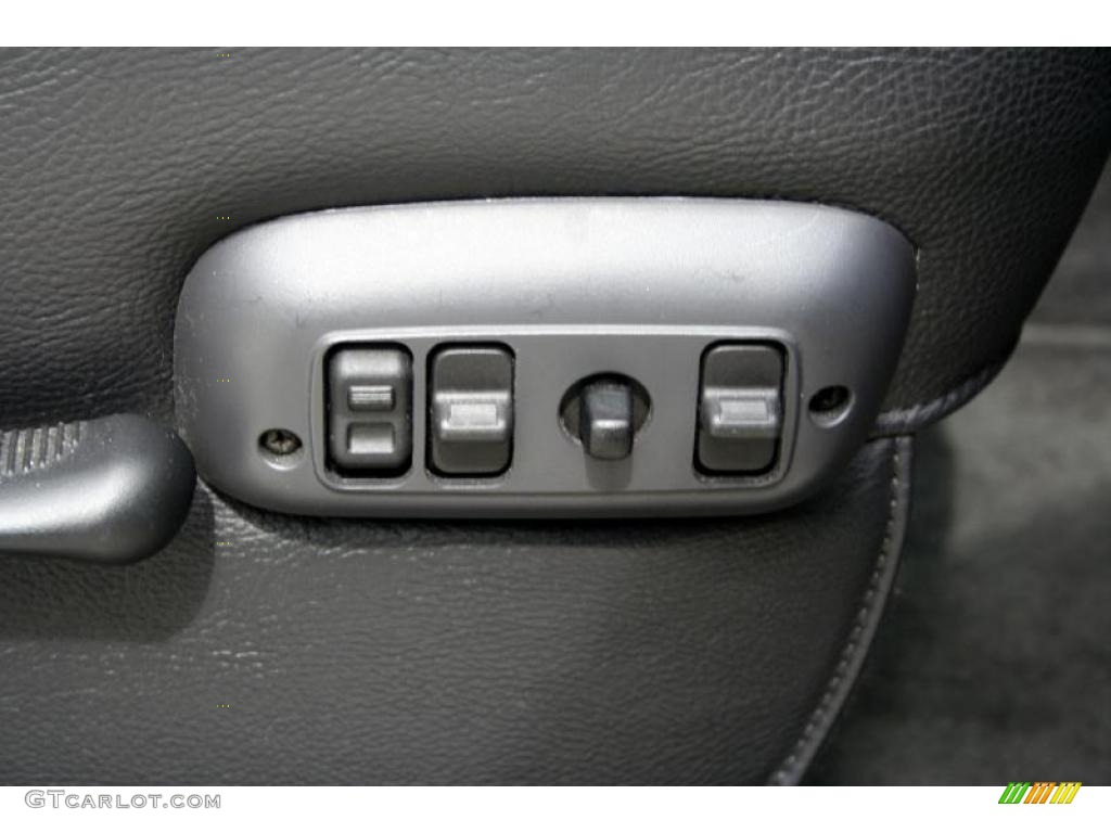 2003 Ram 1500 Laramie Quad Cab 4x4 - Graphite Metallic / Dark Slate Gray photo #94