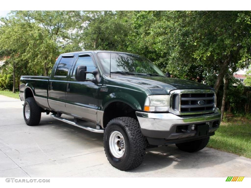 2002 F250 Super Duty Lariat Crew Cab 4x4 - Dark Highland Green Metallic / Medium Parchment photo #14