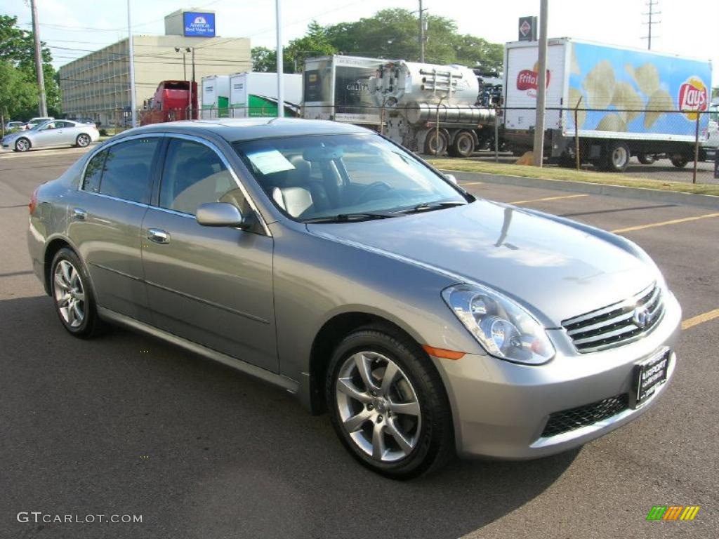 2005 G 35 x Sedan - Diamond Graphite Metallic / Graphite photo #3