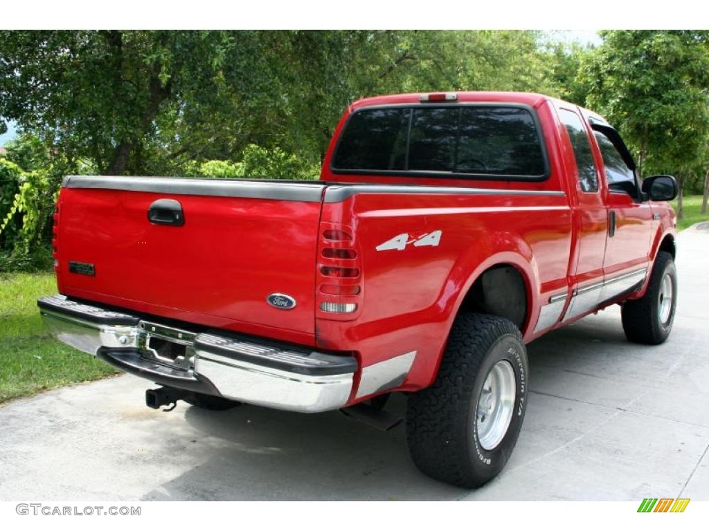 1999 F250 Super Duty Lariat Extended Cab 4x4 - Red / Medium Graphite photo #9