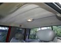 1999 Red Ford F250 Super Duty Lariat Extended Cab 4x4  photo #38