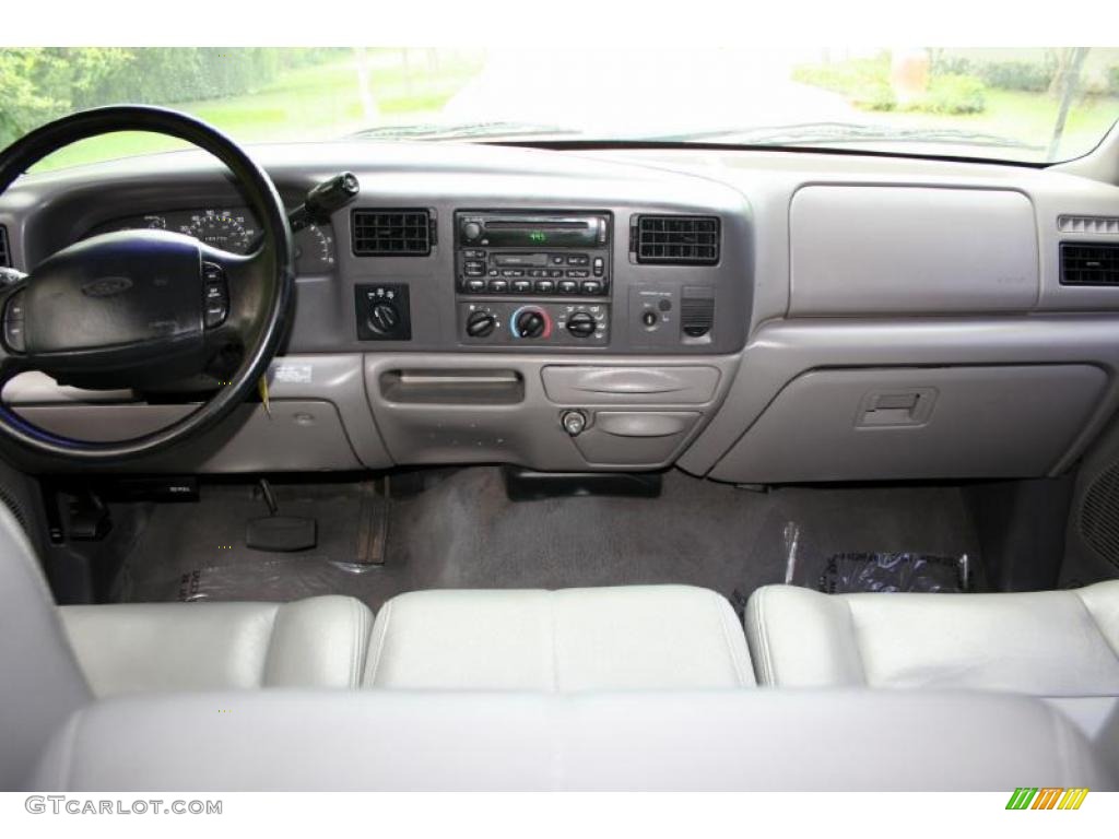 1999 F250 Super Duty Lariat Extended Cab 4x4 - Red / Medium Graphite photo #63