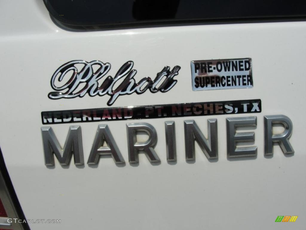 2005 Mariner Convenience - Oxford White / Pebble/Light Parchment photo #22
