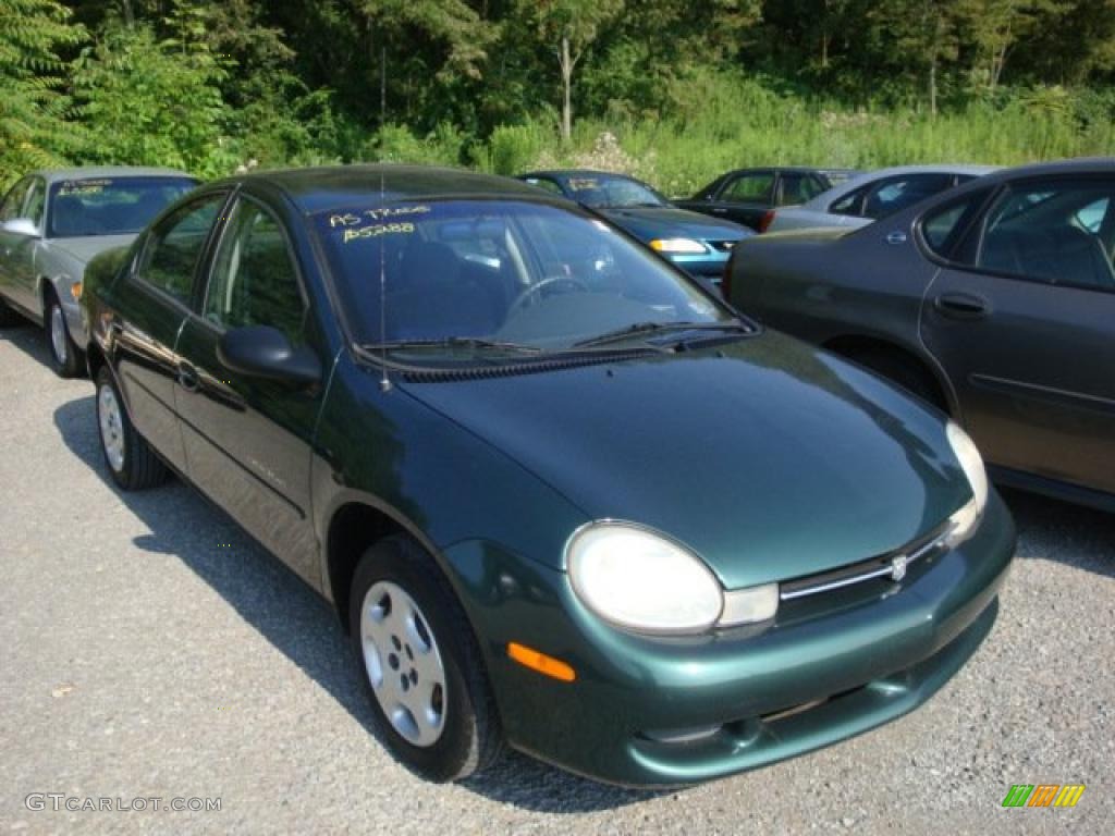 Forest Green Pearlcoat Dodge Neon