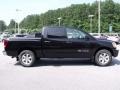 Galaxy Black - Titan SE Crew Cab Photo No. 9