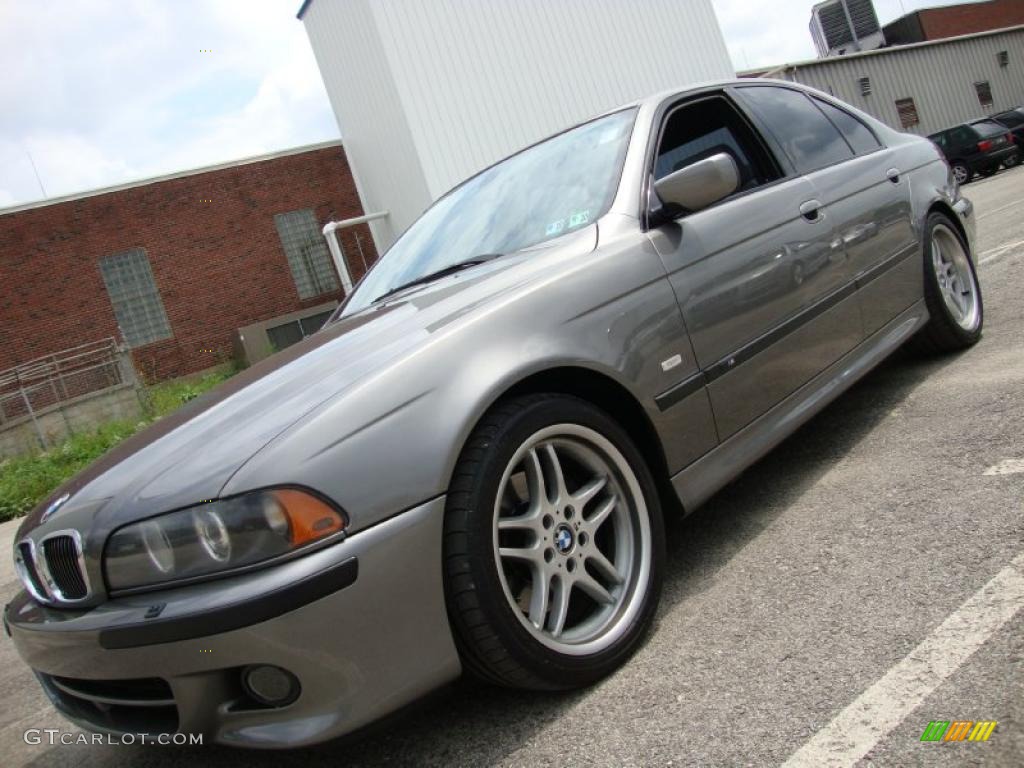 Sterling Grey Metallic BMW 5 Series