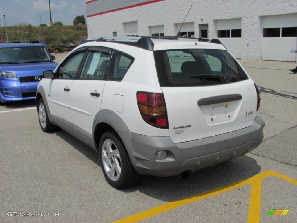 2003 Vibe AWD - Frost White / Graphite photo #4