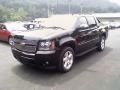 Black - Avalanche LTZ 4WD Photo No. 1