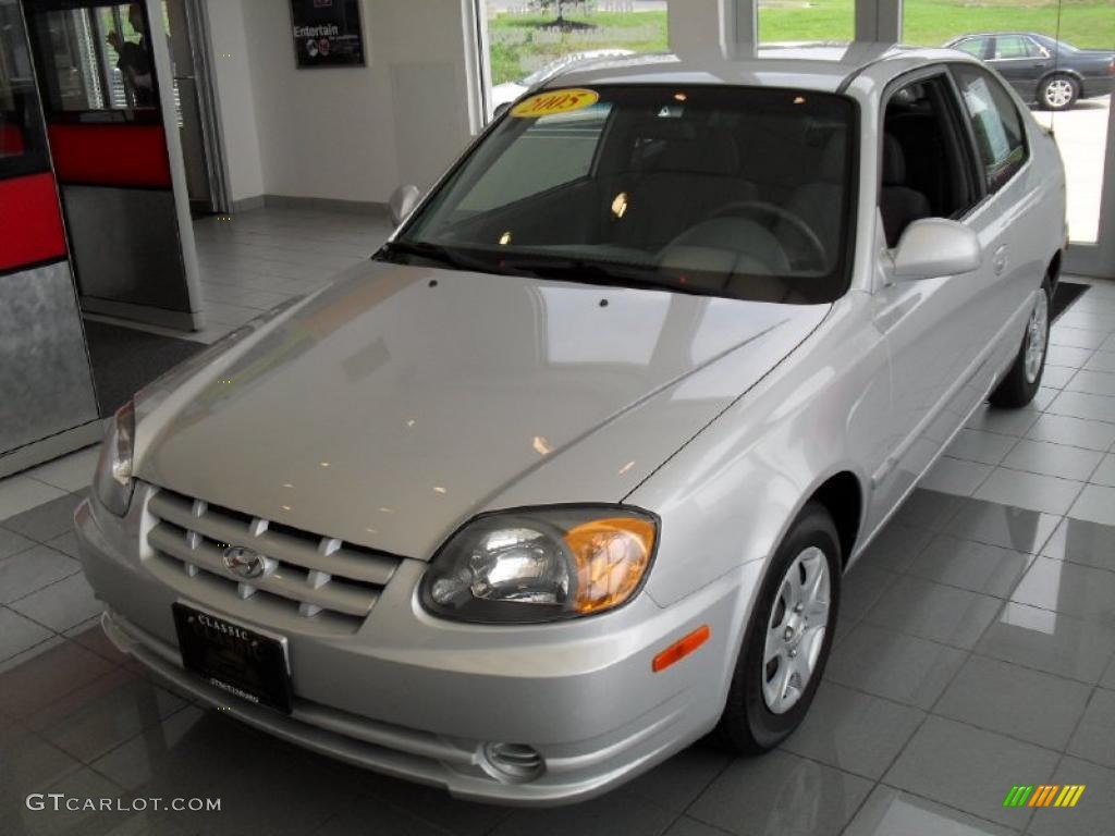 Silver Mist Hyundai Accent