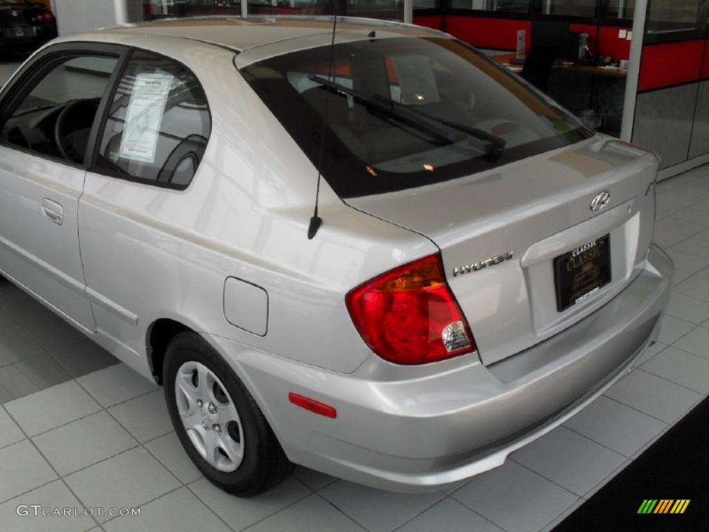 2005 Accent GLS Coupe - Silver Mist / Gray photo #5