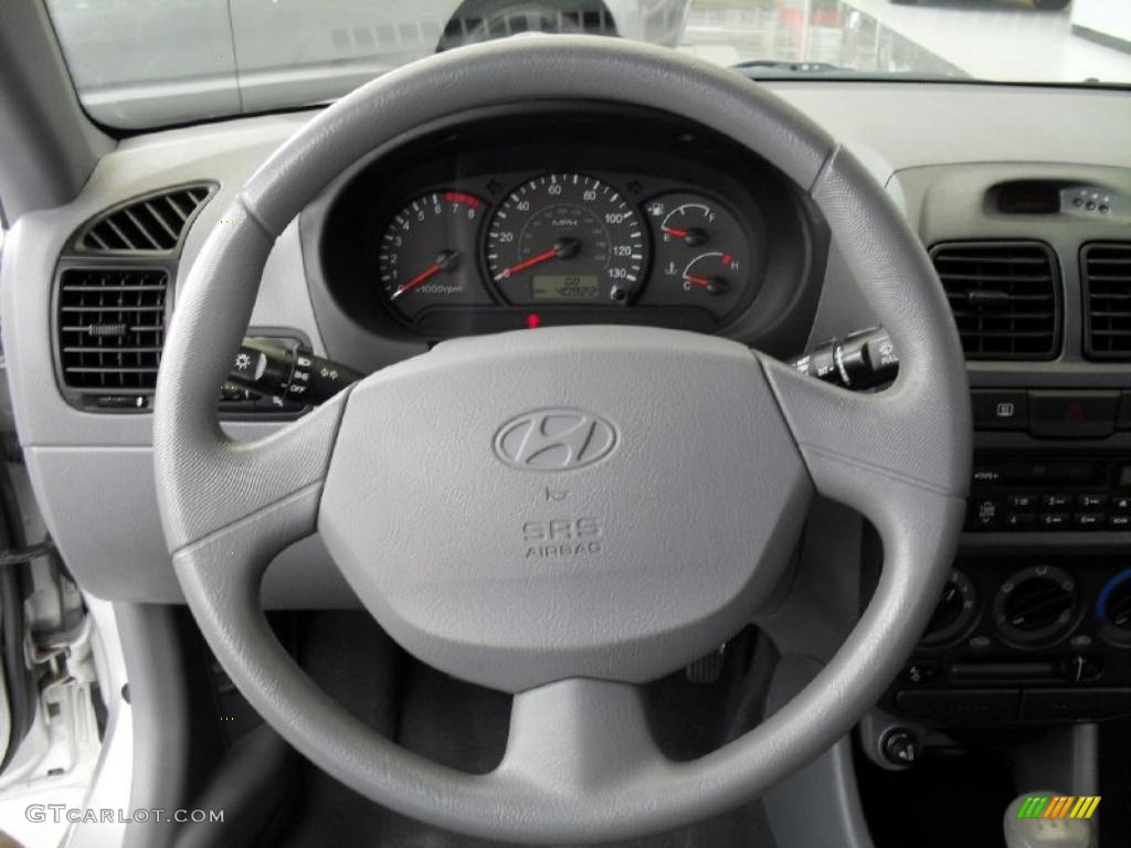 2005 Accent GLS Coupe - Silver Mist / Gray photo #24