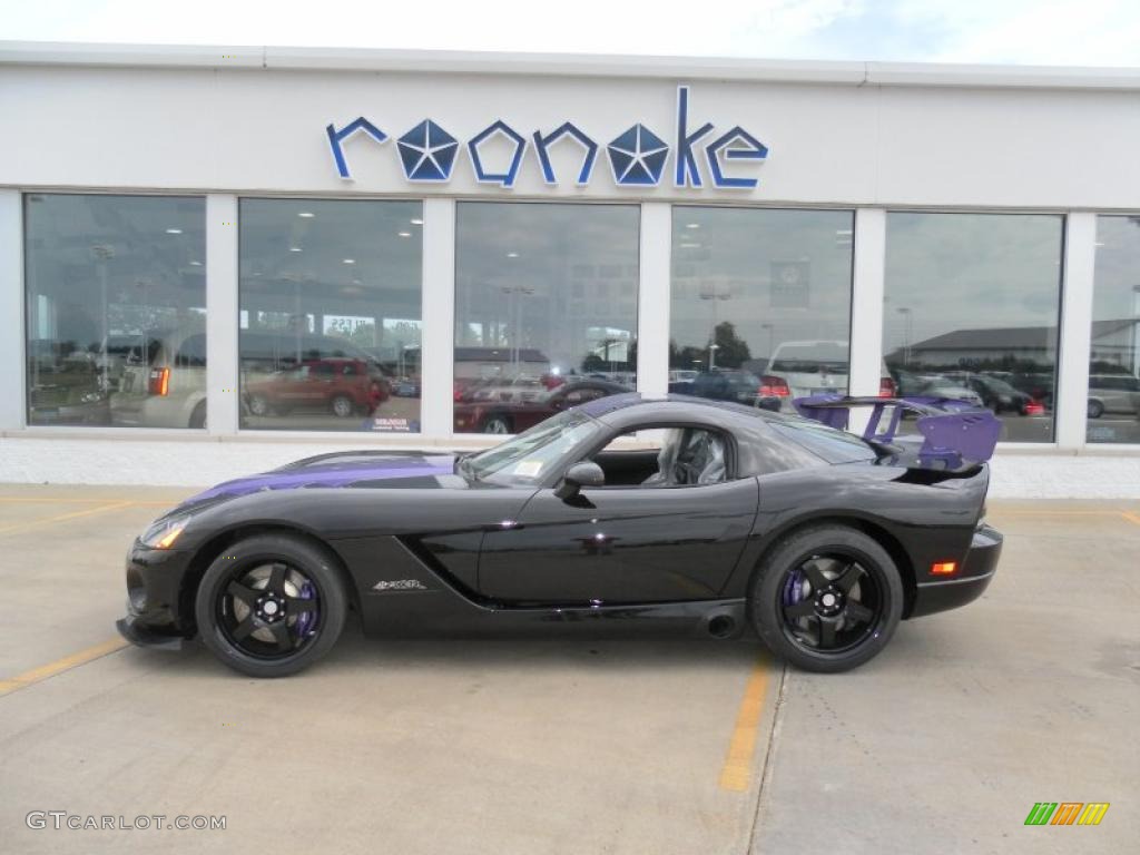 2010 Viper ACR Roanoke Dodge Edition Coupe - Viper Black/Purple / Black photo #7