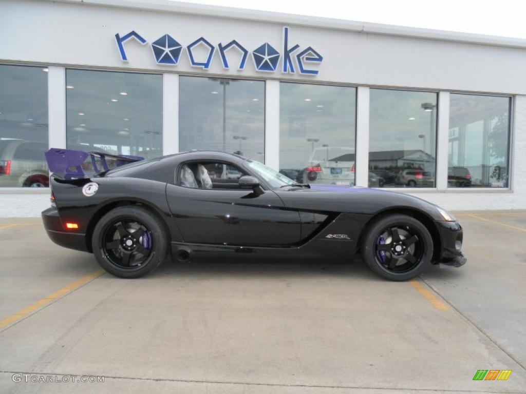 2010 Viper ACR Roanoke Dodge Edition Coupe - Viper Black/Purple / Black photo #30
