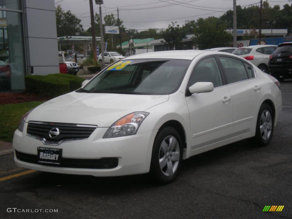 2008 Altima 2.5 S - Winter Frost Pearl / Charcoal photo #1