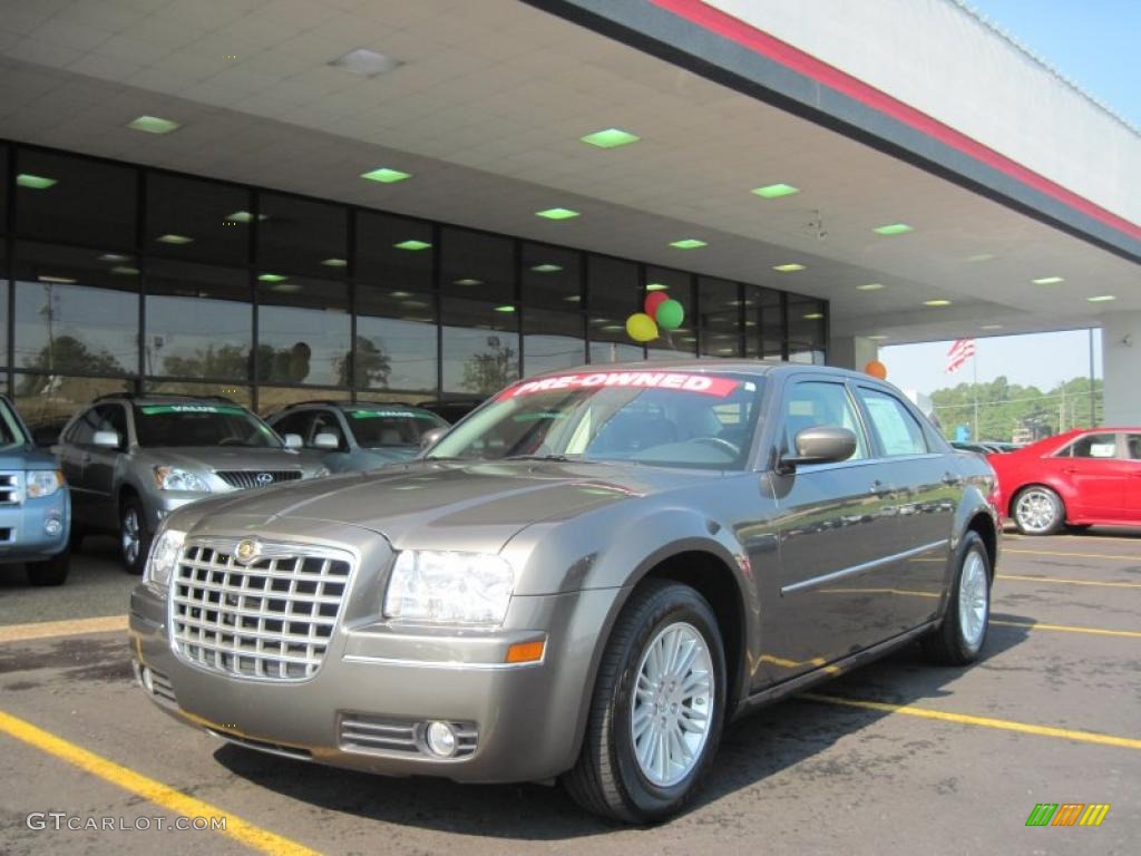 Dark Titanium Metallic Chrysler 300