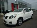 2009 Ultra White Pontiac Vibe 2.4 AWD  photo #1