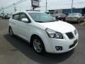 2009 Ultra White Pontiac Vibe 2.4 AWD  photo #10