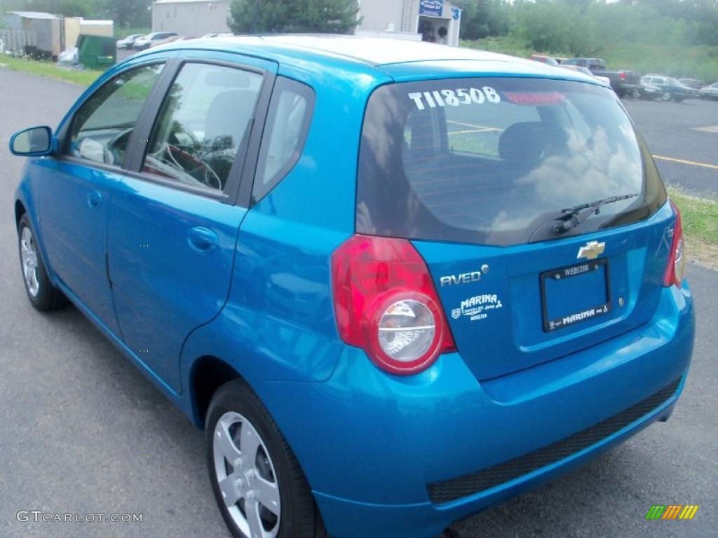 2009 Aveo Aveo5 LS - Bright Blue / Charcoal photo #8