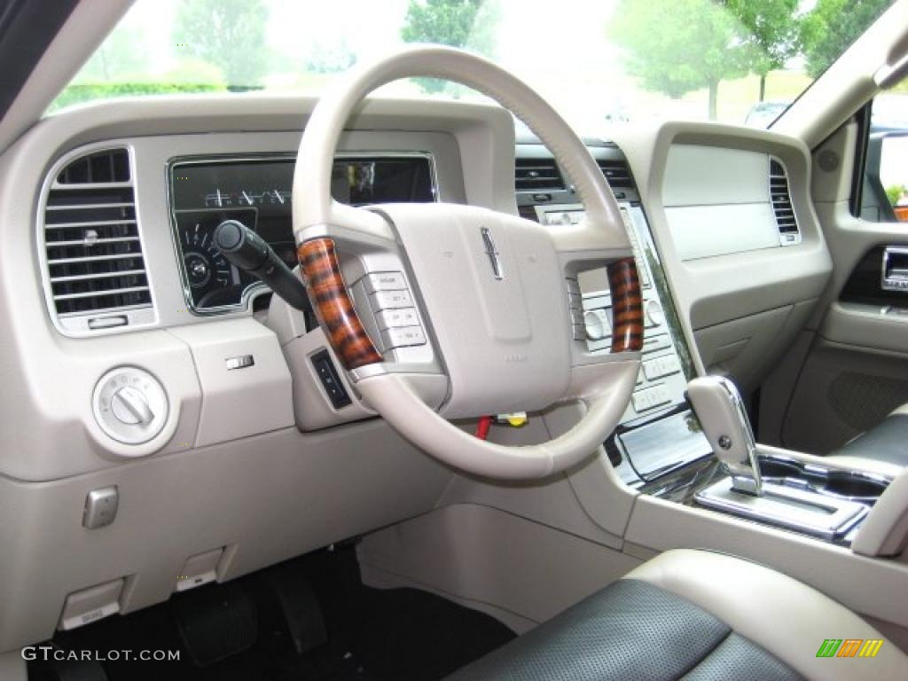 2008 Navigator Limited Edition 4x4 - Black / Stone/Charcoal Black photo #11