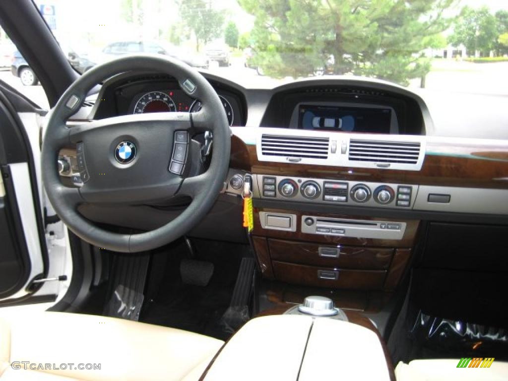 2008 7 Series 750i Sedan - Alpine White / Cream Beige photo #18