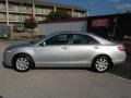 Titanium Metallic - Camry XLE Photo No. 8