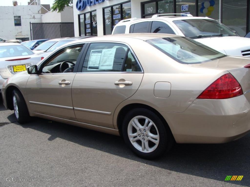 2007 Accord EX Sedan - Desert Mist Metallic / Ivory photo #7