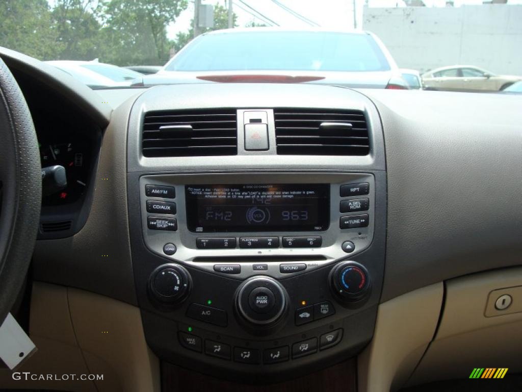 2007 Accord EX Sedan - Desert Mist Metallic / Ivory photo #15