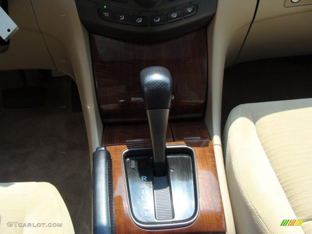 2007 Accord EX Sedan - Desert Mist Metallic / Ivory photo #16