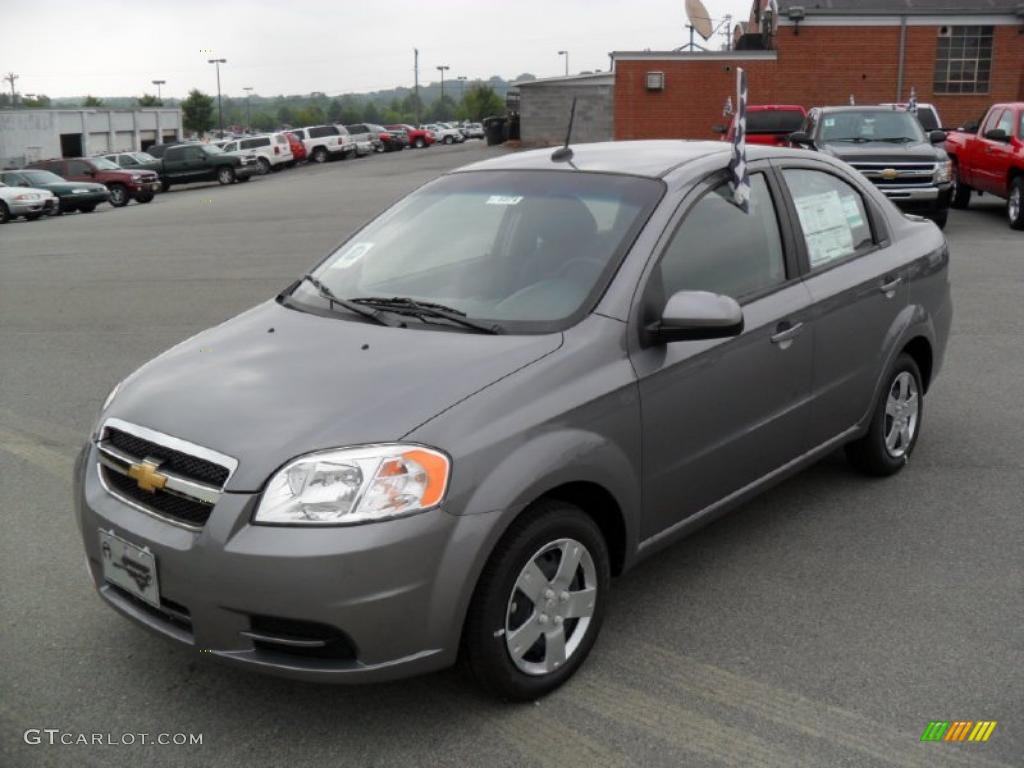 2010 Aveo LS Sedan - Medium Gray / Charcoal photo #1