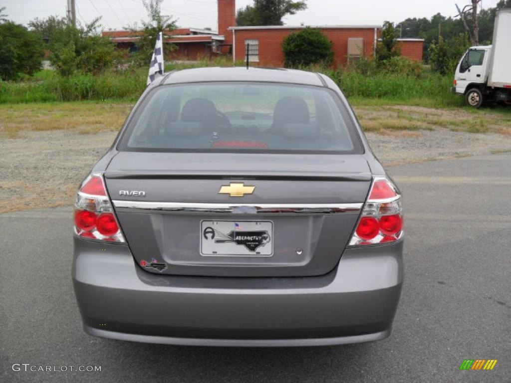 2010 Aveo LS Sedan - Medium Gray / Charcoal photo #3