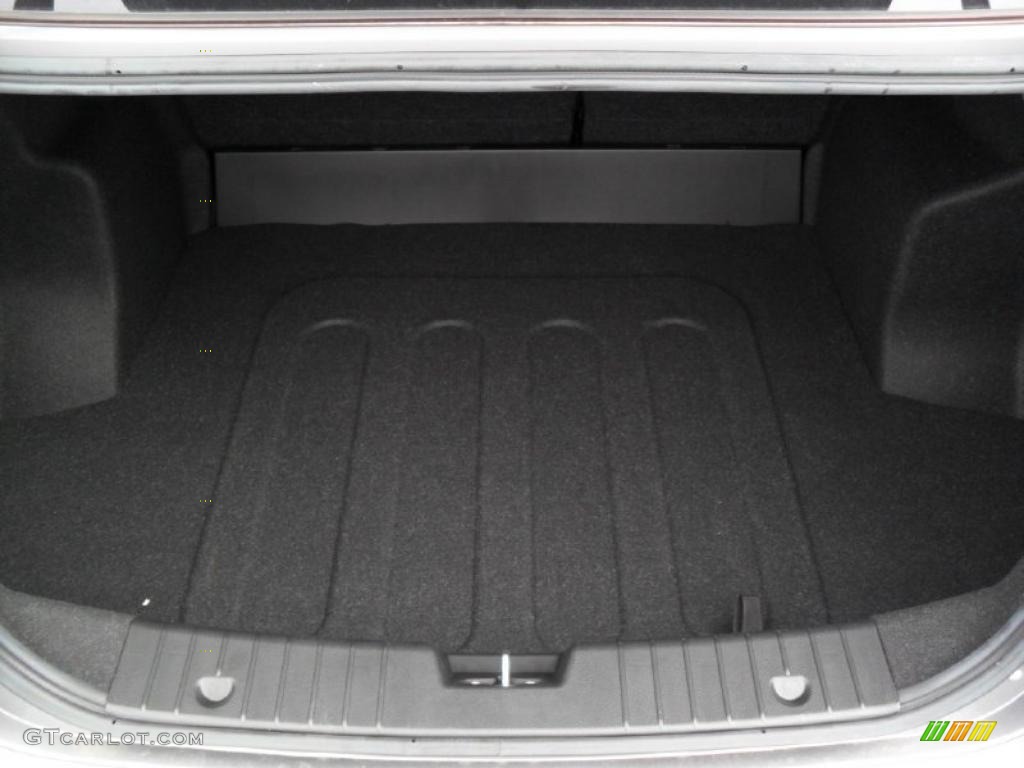 2010 Aveo LS Sedan - Medium Gray / Charcoal photo #17