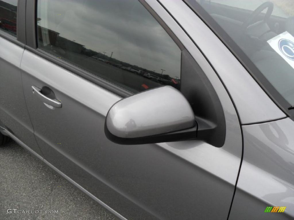 2010 Aveo LS Sedan - Medium Gray / Charcoal photo #22