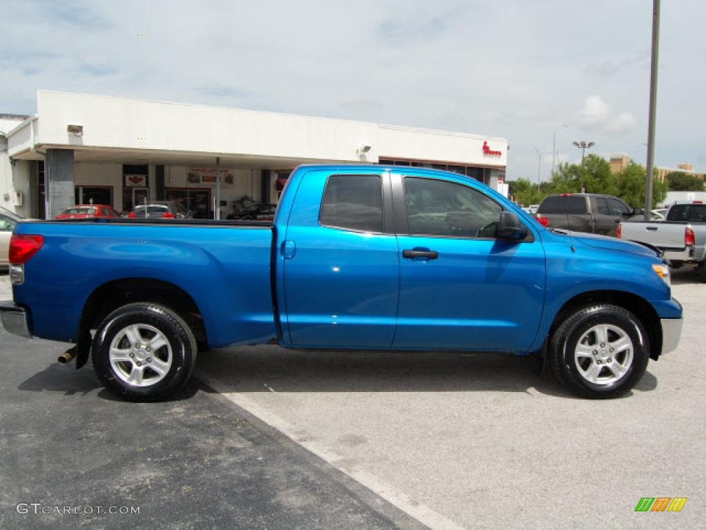 2007 Tundra SR5 Double Cab - Blue Streak Metallic / Beige photo #4