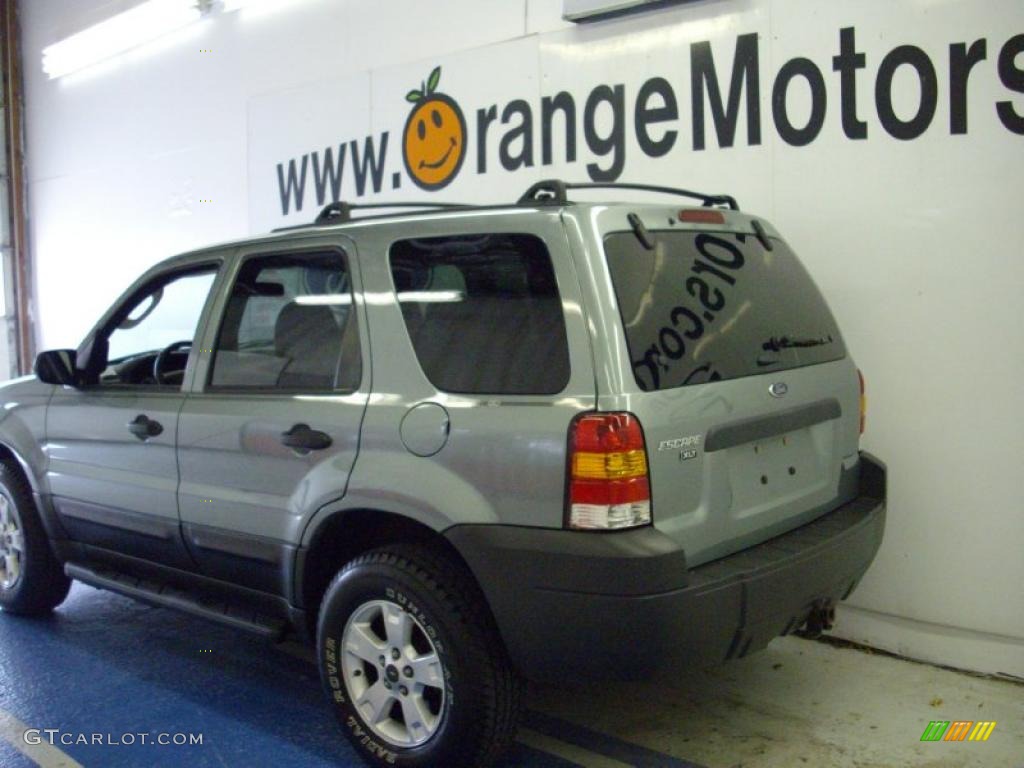 2006 Escape XLT V6 4WD - Titanium Green Metallic / Medium/Dark Flint photo #3