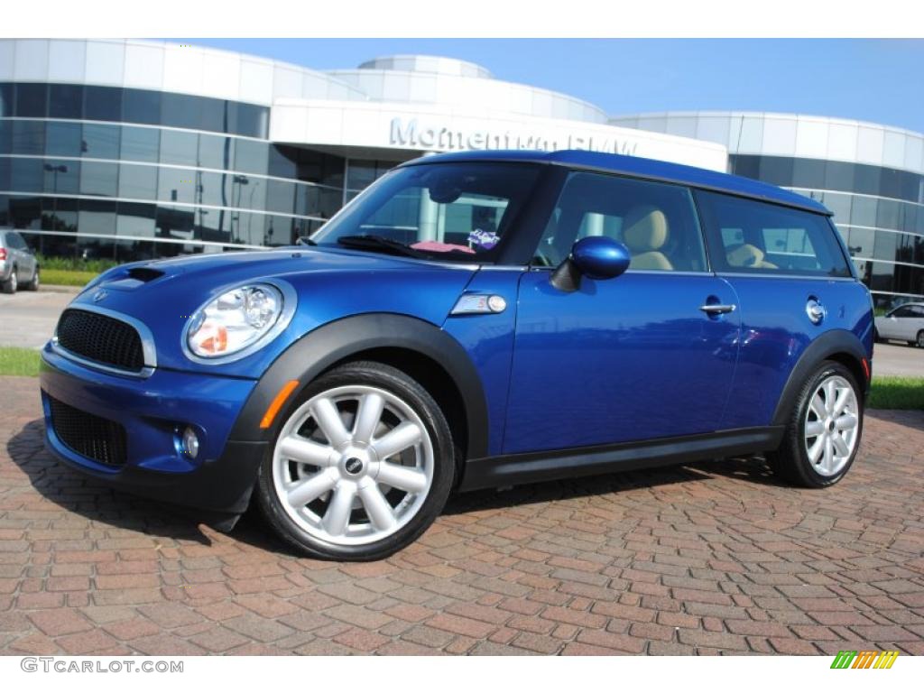 Lightning Blue Metallic Mini Cooper