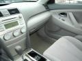 2010 Super White Toyota Camry LE  photo #20