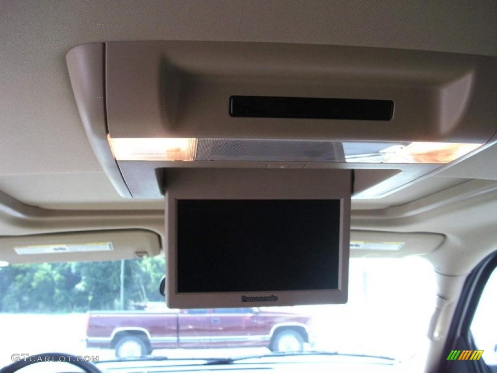 2007 Tahoe LTZ - Summit White / Light Cashmere/Ebony photo #7
