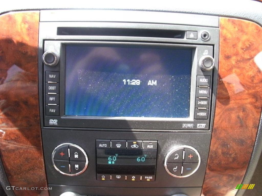 2007 Tahoe LTZ - Summit White / Light Cashmere/Ebony photo #11