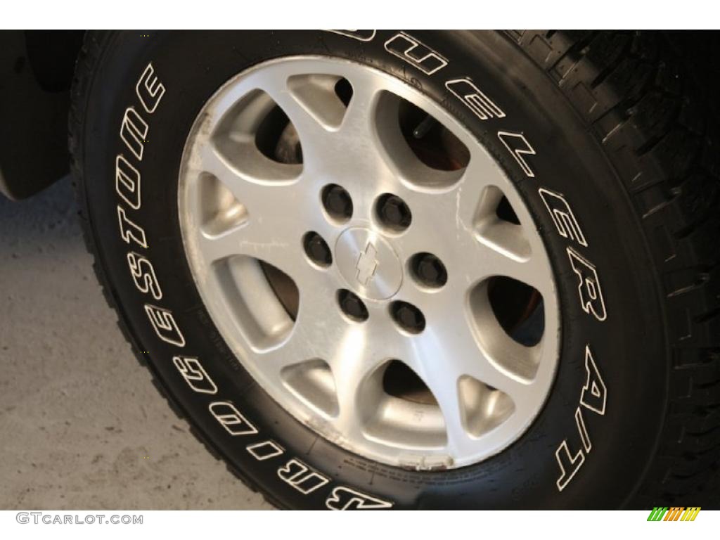 2001 Tahoe LT 4x4 - Summit White / Graphite/Medium Gray photo #12