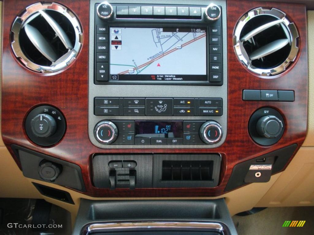 2011 Ford F350 Super Duty King Ranch Crew Cab 4x4 Controls Photo #34156708